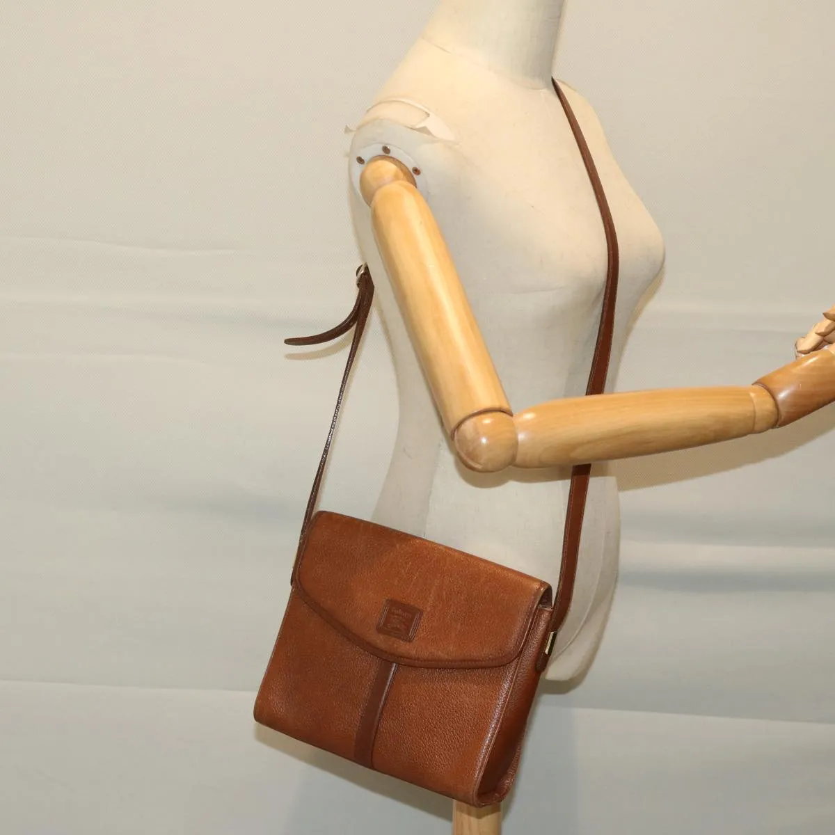 BURBERRYSs Shoulder Bag Leather Brown Auth ac2838